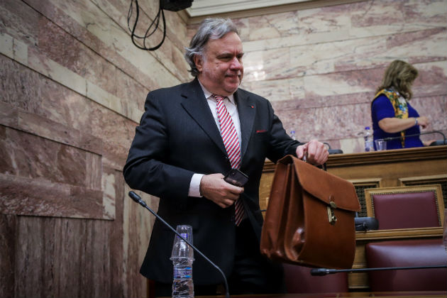 Η «μάχη» των Πρεσπών στην Επιτροπή της Βουλής [Live]