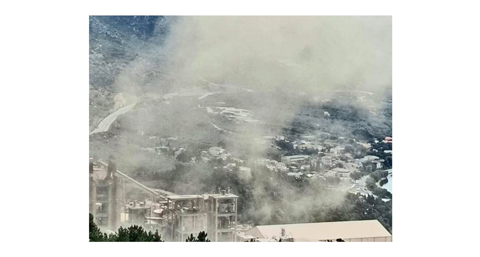 «Φλέγεται» ο Βόλος από την καύση σκουπιδιών στην ΑΓΕΤ-Lafarge
