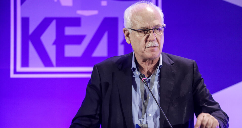 Η Αστυνομία του έκλεισε το μικρόφωνο