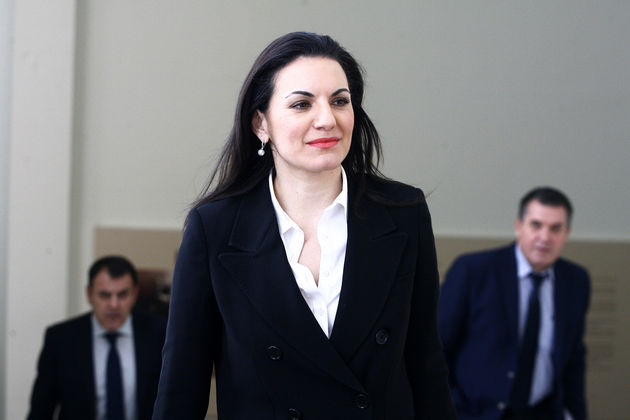 Τέσσερα γυναικεία «θα» για την επομένη των εκλογών
