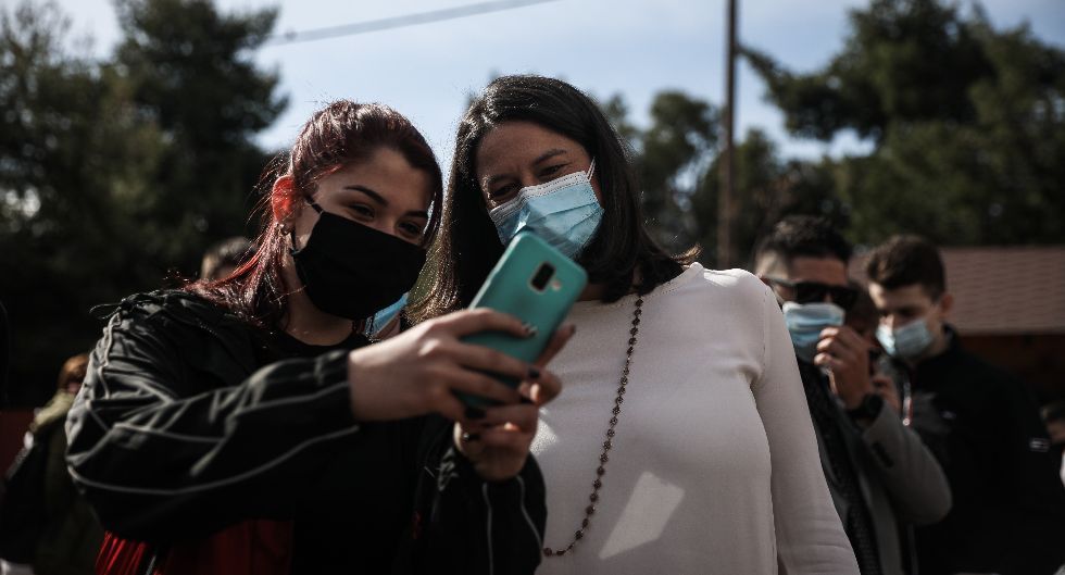 Λιγότερες ώρες μάθημα με τα λύκεια ανοιχτά