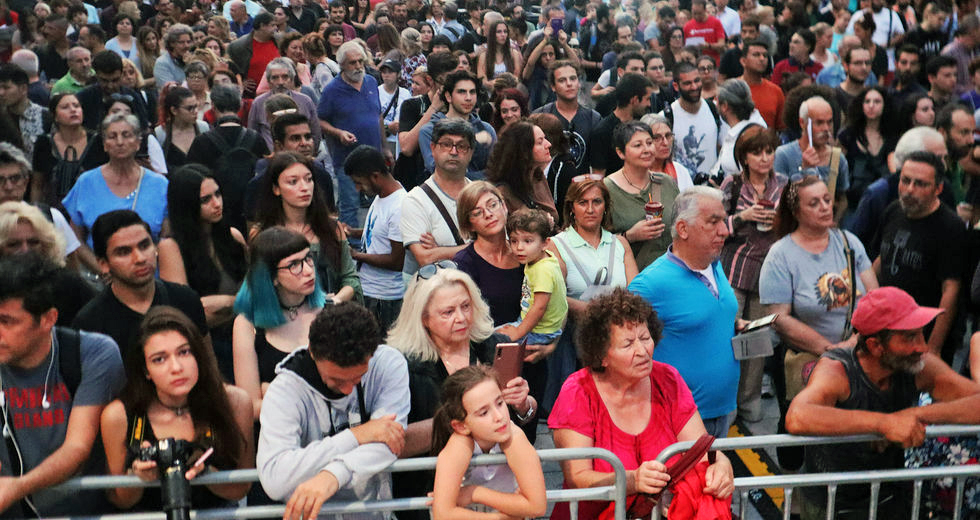 Οι κραυγές έγιναν τραγούδια για το ΚΕΘΕΑ