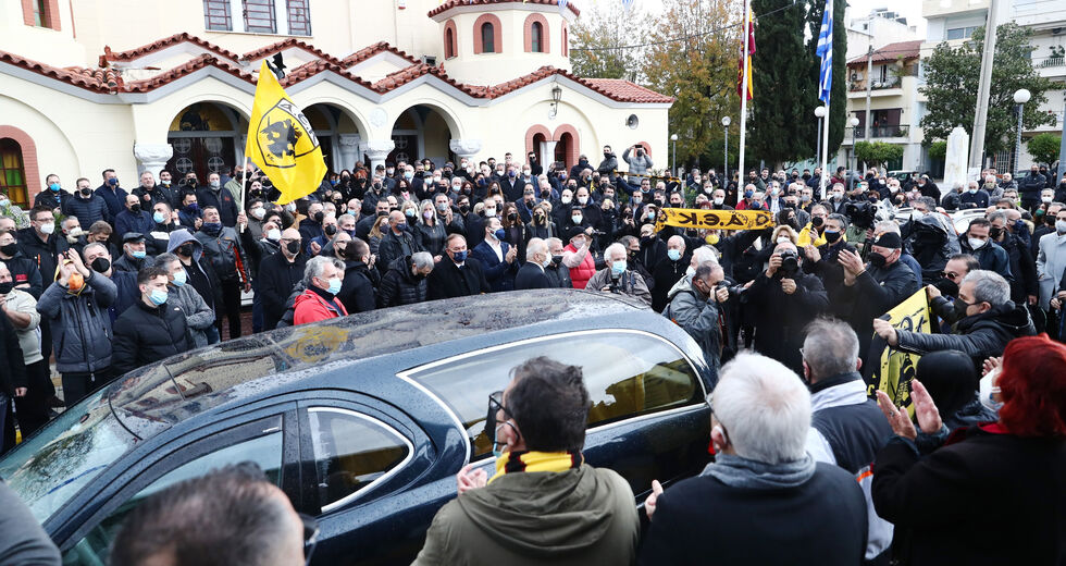 ΑΕΚ: τα υπέρ και τα κατά της αναβολής