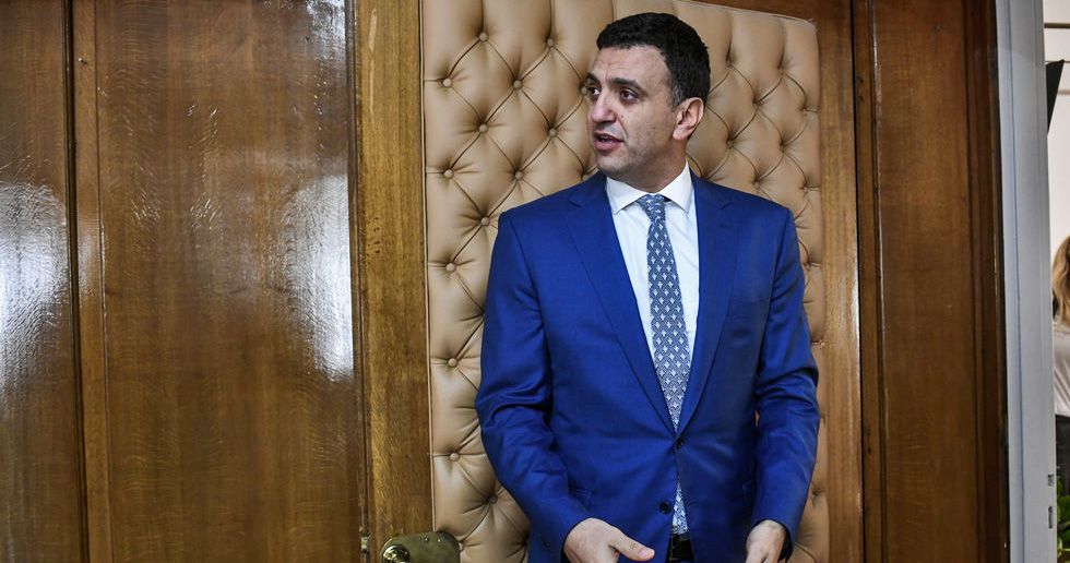 Απειλείται να τιναχτεί στον αέρα η πρώτη δίκη στελεχών του ΚΕΕΛΠΝΟ