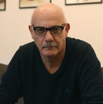 Δύο οι καταγγέλλοντες τον «γνωστό σκηνοθέτη και ηθοποιό»