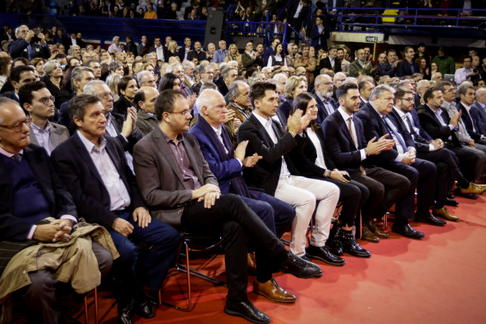 Ολομέτωπη επίθεση Φώφης κατά ΣΥΡΙΖΑ και Τσίπρα