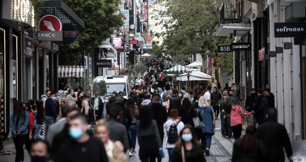 Το «ξαφνικό» lockdown έφερε κυκλοφοριακό χάος 