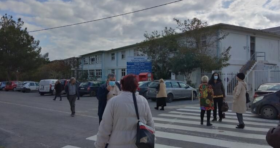 Παράσταση διαμαρτυρίας των πληγέντων από την κακοκαιρία στη Χερσόνησο