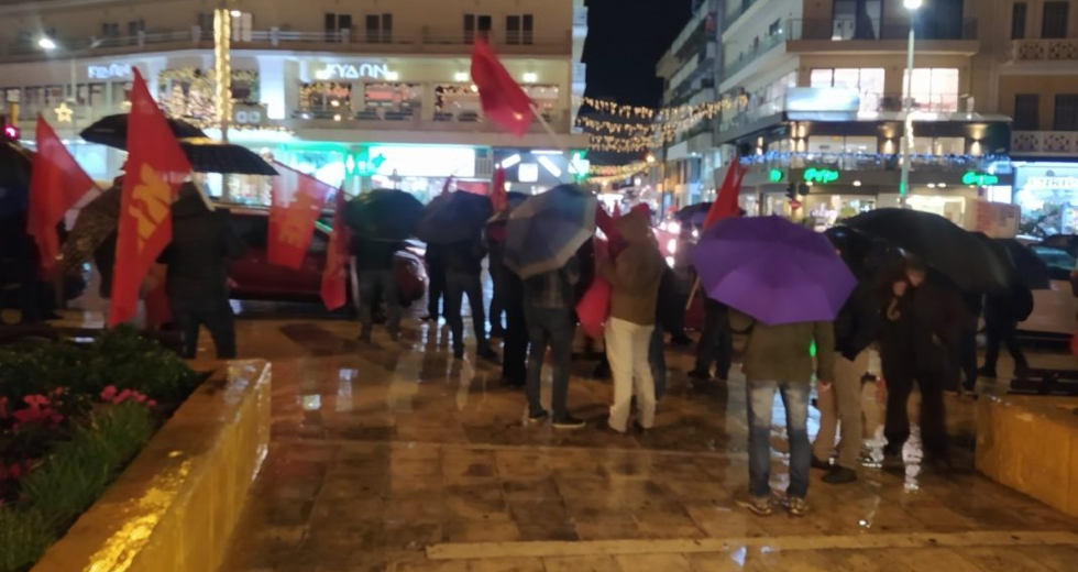 Διαμαρτυρία του ΚΚΕ στα Χανιά για το αμερικάνικο αεροπλανοφόρο