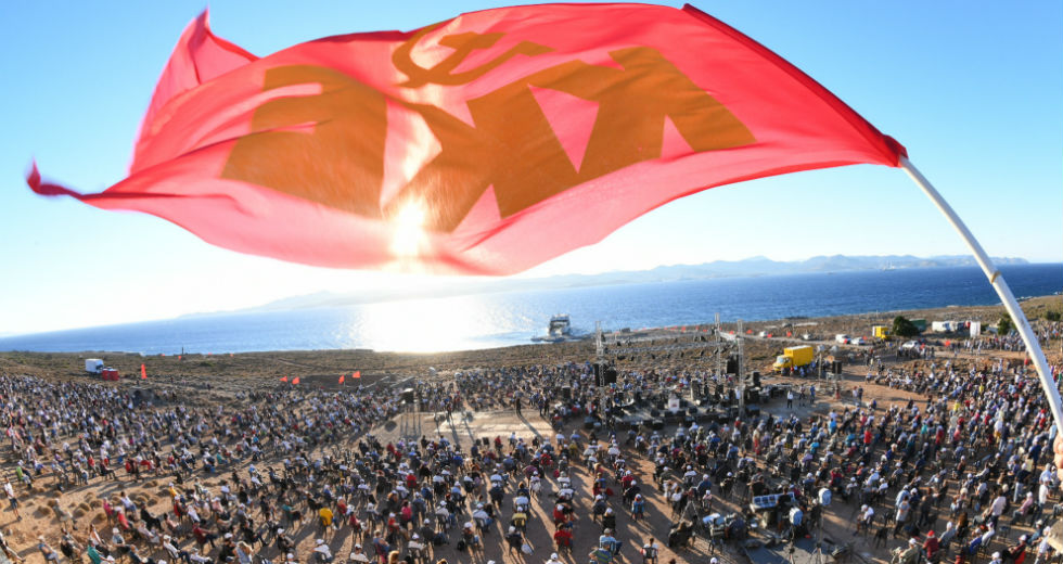 Τα αποκαλυπτήρια του μνημείου των αγωνιστών της Μακρονήσου