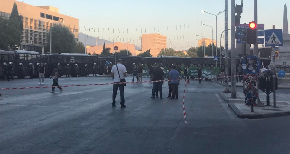 Μήνυμα στην κυβέρνηση Μητσοτάκη από χιλιάδες διαδηλωτές στη Θεσσαλονίκη