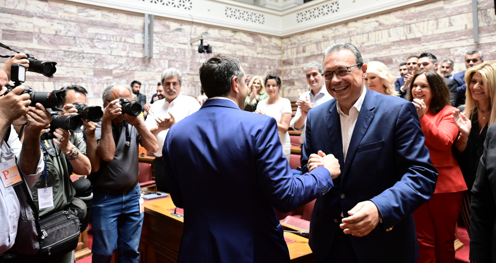 «Πρόεδρε Αλέξη Τσίπρα σε ευχαριστούμε για όλα» – Όσα συνέβησαν στην ΚΟ του ΣΥΡΙΖΑ
