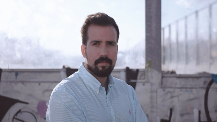 Οι «Κομμένες γλώσσες» του Παναγιώτη Κολέλη «ταξιδεύουν» στη Θεσσαλία