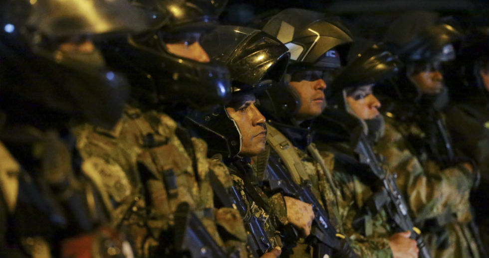 Εκατοντάδες τραυματίες και συλλήψεις στις μαζικές διαδηλώσεις της Κολομβίας