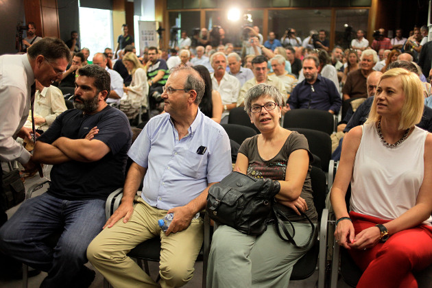 Ως ανεξάρτητη με τη «Λαϊκή Ενότητα» η Ζωή Κωνσταντοπούλου