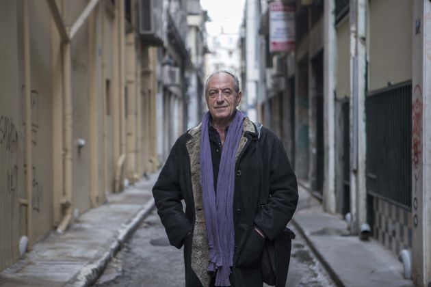 «Στα βιβλία μου είμαι υπηρέτης των μύθων και των ερώτων μου…»