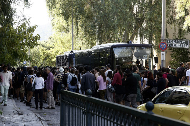 Ελλείψεις στο κατηγορητήριο «ανέβαλαν» την απολογία