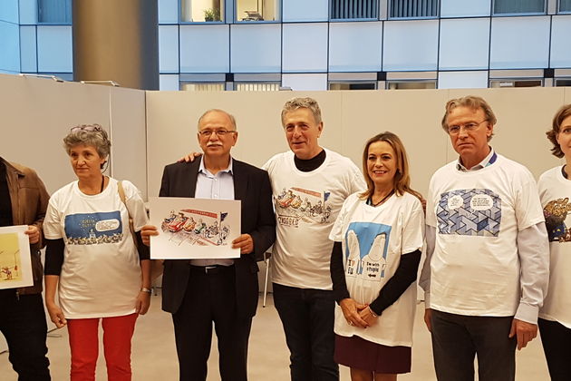 Μπλόκο στη λογοκρισία