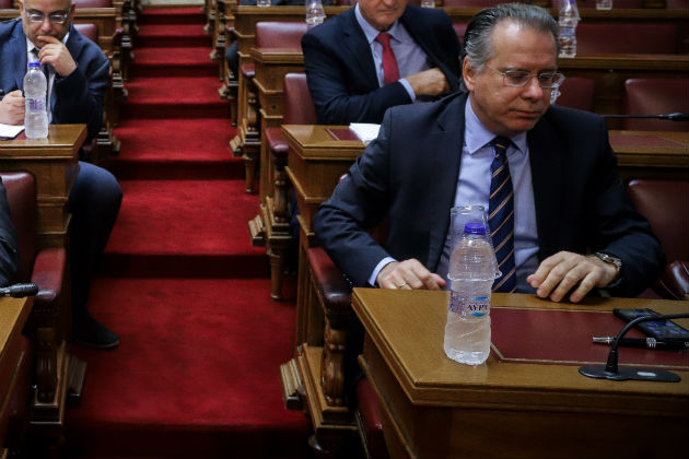 Η «μάχη» των Πρεσπών στην Επιτροπή της Βουλής [Live]