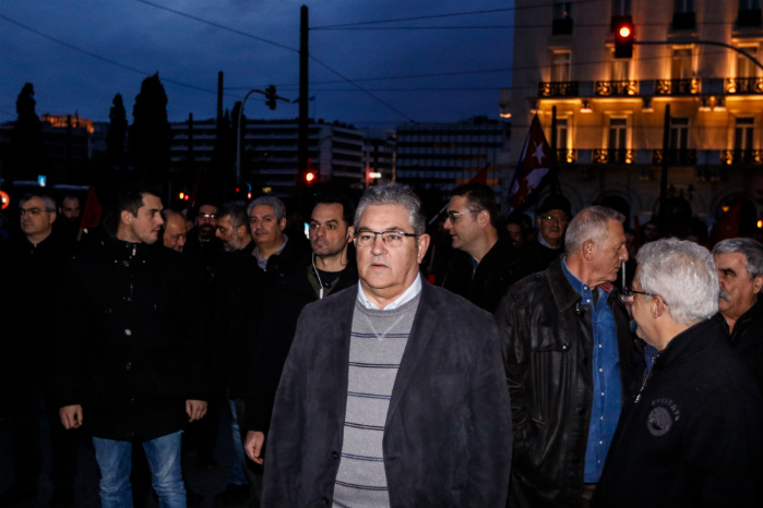 Μηνύματα πολιτικών αρχηγών και κομμάτων για το Πολυτεχνείο