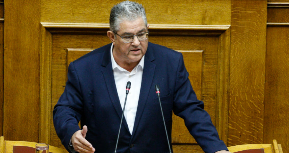 Ολοκληρώθηκε με την ψηφοφορία η συζήτηση για τη Συνταγματική Αναθεώρηση [Live]