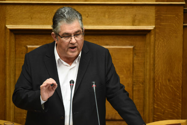 «Εσείς συγκαλύπτατε, εμείς αποκαλύπτουμε»