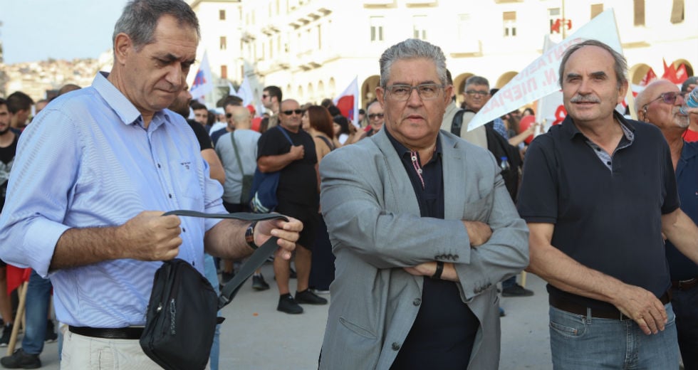 Τσίπρας, Κουτσούμπας και Βαρουφάκης στην πορεία του Πολυτεχνείου