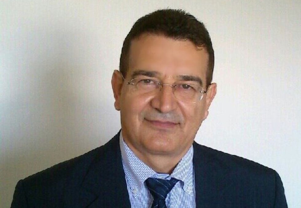 Φτηνά χέρια νέων γιατρών αντί για προσλήψεις