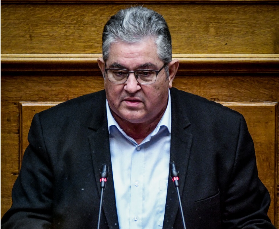 Τσίπρας: «Μία είναι η λύση στο αδιέξοδο. Να παραιτηθείτε»