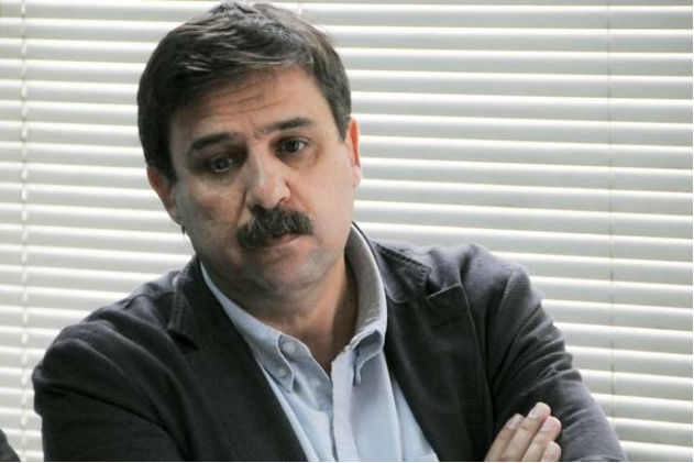 Απ’ το Μέγαρο στα υπουργεία τους