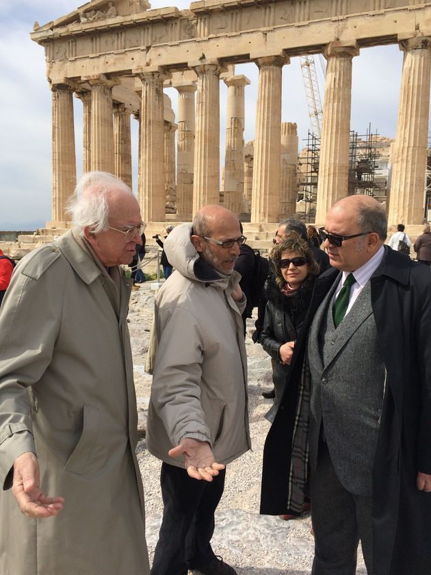 Συγχαρητήρια, φεύγετε