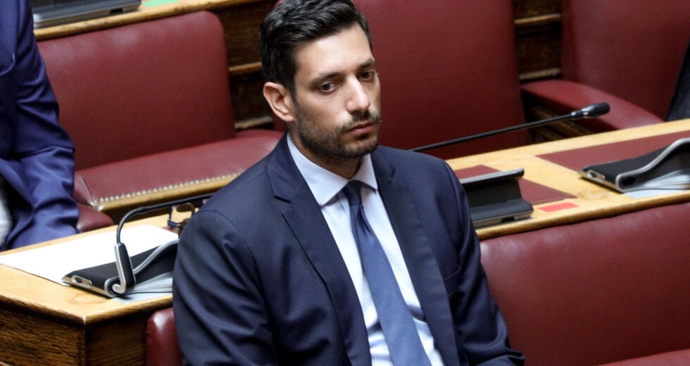 Το κράτος δικαίου στον σκουπιδοτενεκέ