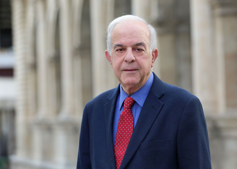 Βγαίνει στο σφυρί και η Ιστορία του Ηρακλείου;