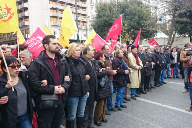 Δυναμικό «παρών» κατά του ασφαλιστικού