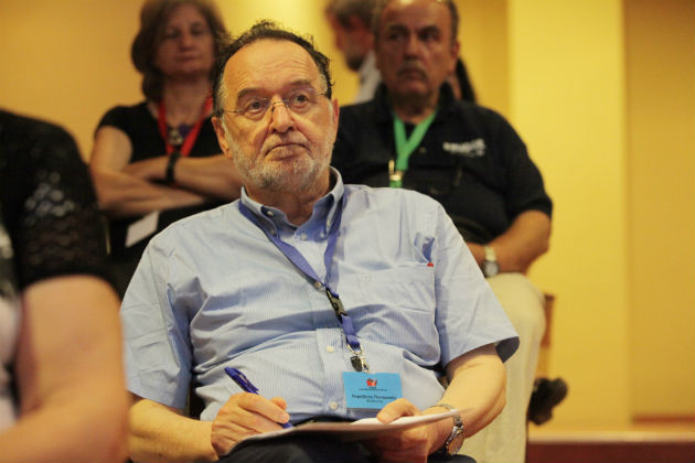 Πέρασε η πρόταση Τσίπρα για έκτακτο συνέδριο