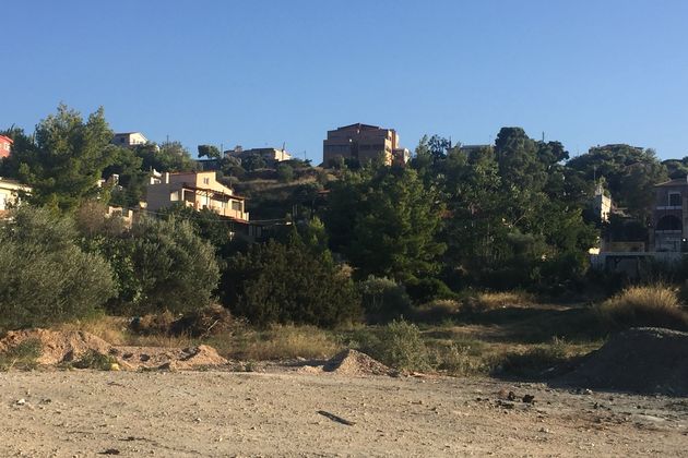 «Οι πάντες είναι εμπλεκόμενοι στο παιχνίδι της αυθαίρετης δόμησης»
