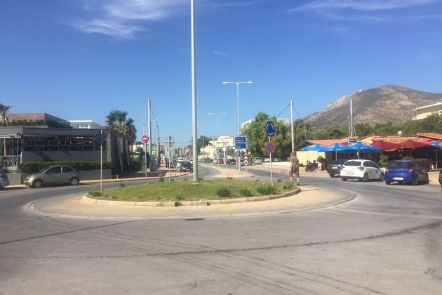 «Οι πάντες είναι εμπλεκόμενοι στο παιχνίδι της αυθαίρετης δόμησης»