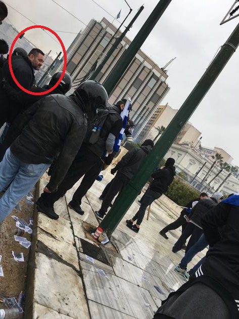 Ακροδεξιές ομάδες κρούσης προκάλεσαν τα επεισόδια