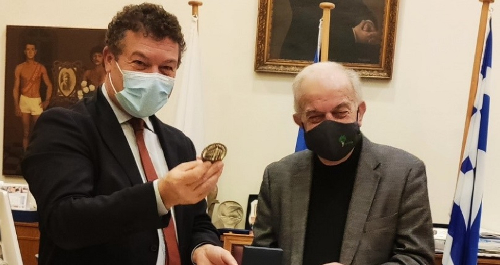 Ηράκλειο: Μνημόνιο συνεργασίας για τους πρόσφυγες