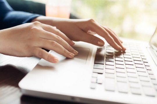 Η efsyn.gr συμμετέχει στην στάση εργασίας της ΠΟΕΣΥ