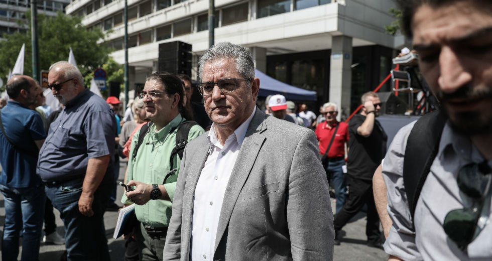 Από Ομόνοια μέχρι Σύνταγμα, βροντερό το «όχι» στο λουκέτο της ΛΑΡΚΟ