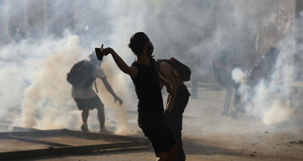 Παραίτηση υπουργού στον Λίβανο, ενώ η οργή δεν καταλαγιάζει