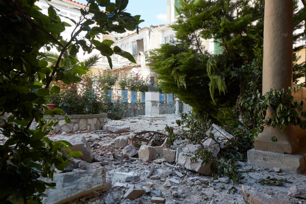 Η Βρίσα μετράει τις πληγές της