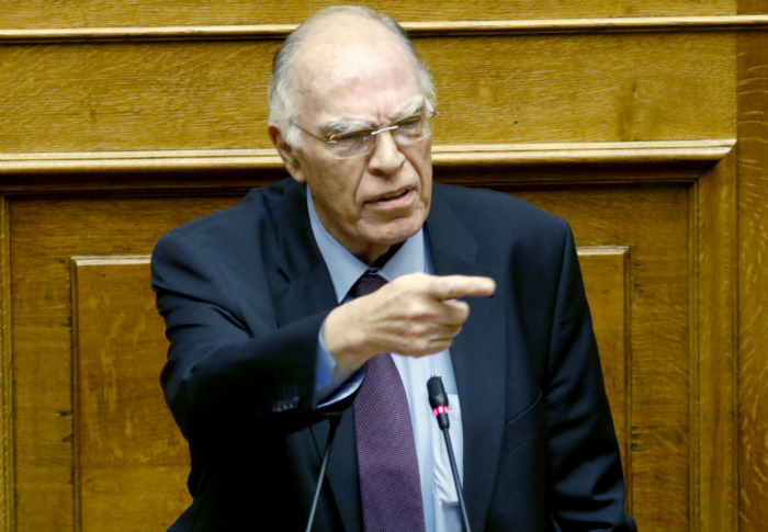 Κέρδισε το πολυνομοσχέδιο και τη Μεγαλοοικονόμου