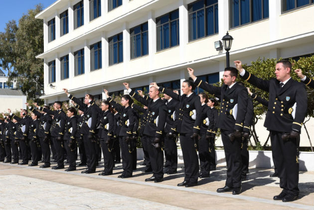 Ορκίστηκαν 79 νέοι σημαιοφόροι του Λιμενικού