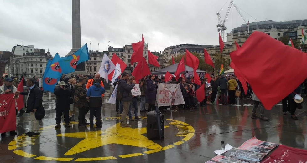 Πικετοφορία και διαδήλωση στο κέντρο του Λονδίνου