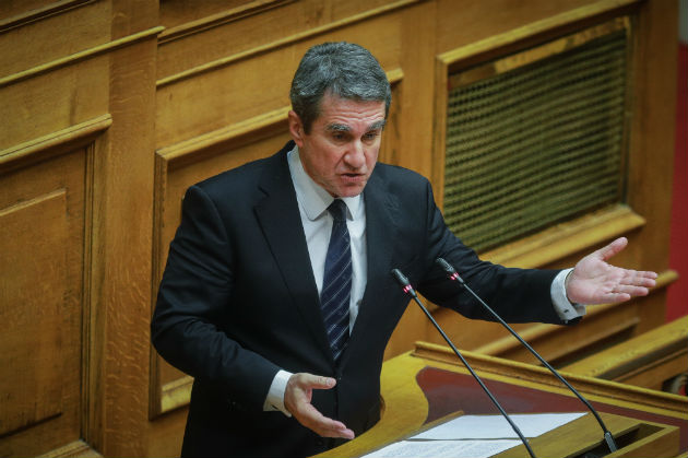 Στην Ολομέλεια η «μάχη» για τη Συνταγματική Αναθεώρηση