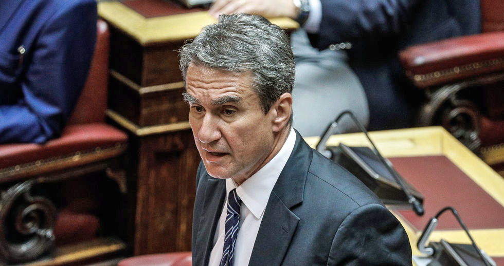 Μα δικηγόρος του Καλογρίτσα ο Λοβέρδος;