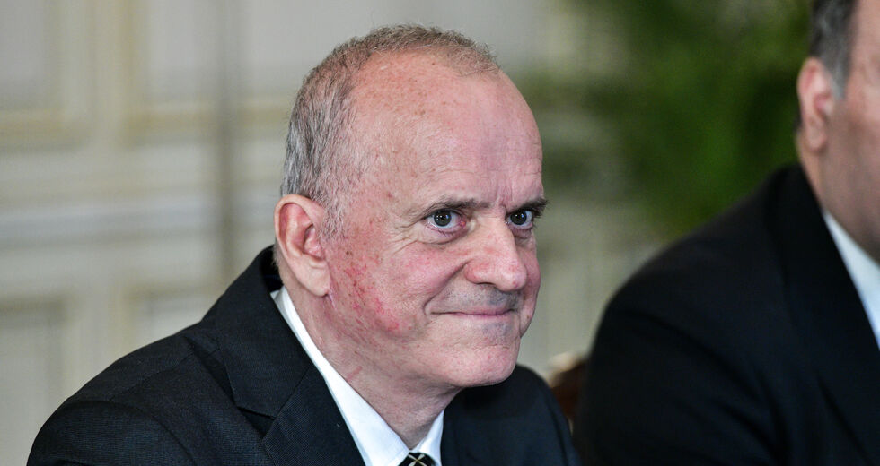 Μετ’… εμποδίων το άνοιγμα του τουρισμού
