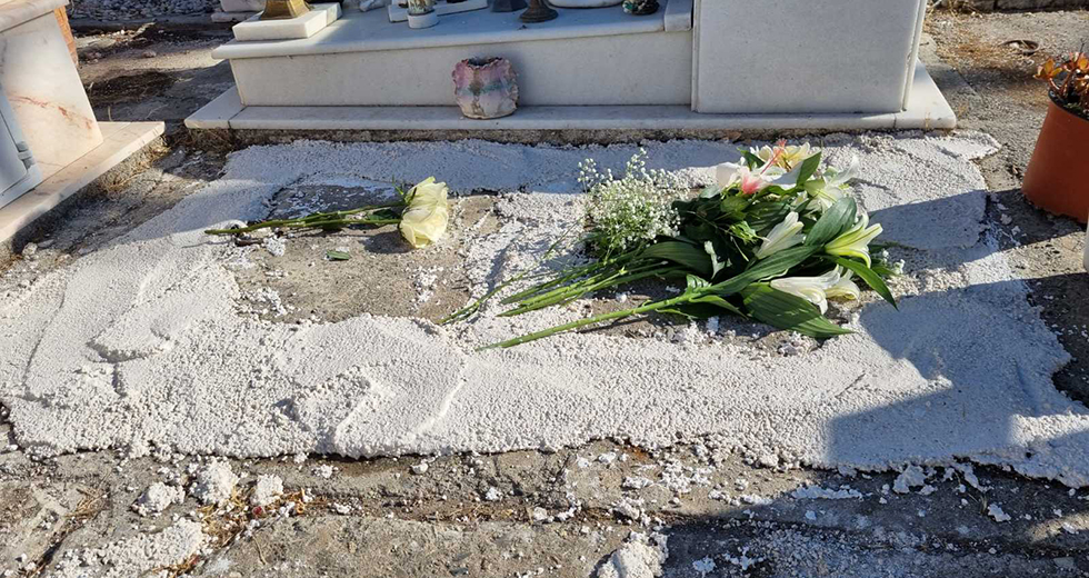 Τώρα μήπως, μπροστά στο φέρετρο, θα ντραπείτε κύριε Μηταράκη;